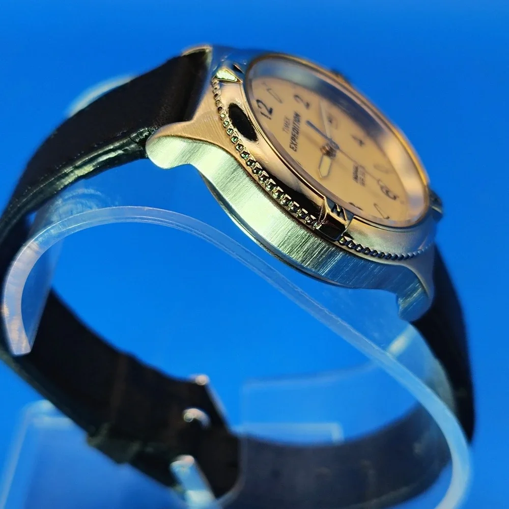 Vintage 1998 Timex Expedition Indiglo 31mm Women's Quartz Field Watch Size 4-7.5